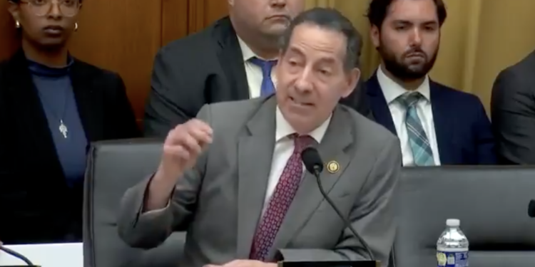 Democrat Congressman Demands ‘So-Called Gangbangers’ That Were Deported Be Immediately Returned To U.S.